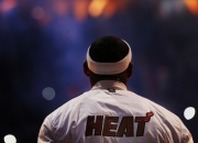 开云体育官方网站-骑士对阵掘金，武切维奇状态火热，一人之力能否改写战局？