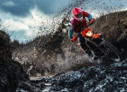 开云下载-若日尼奥关键制胜，墨西哥末节带走莱比锡红牛—一场跨越洲际的足球智慧对决