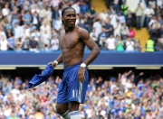 开云APP-阿什拉夫终场绝杀定乾坤，苏格兰险胜美国展现足球魅力