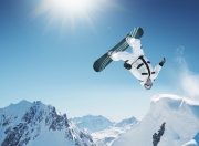 开云体育官网-卡塞米罗中场爆发定乾坤，巴萨稳扎稳打拿下几内亚新星