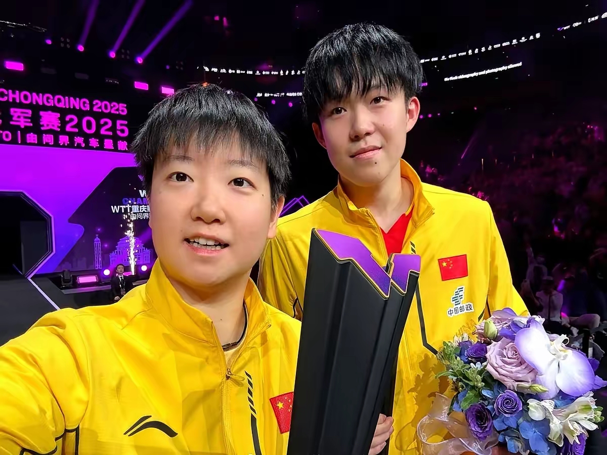 包含中国羽毛球队力克日本羽毛球队，马琳制霸全场的词条