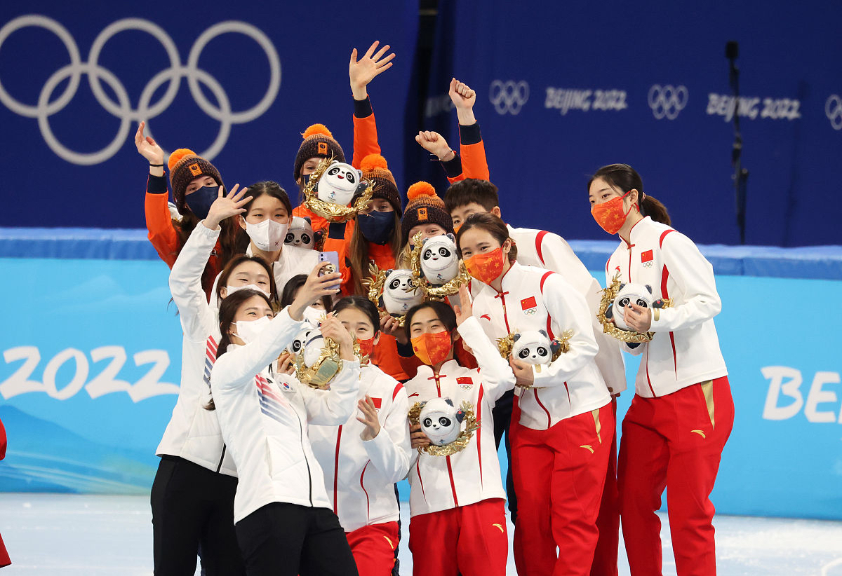 韩国足球队获得胜利