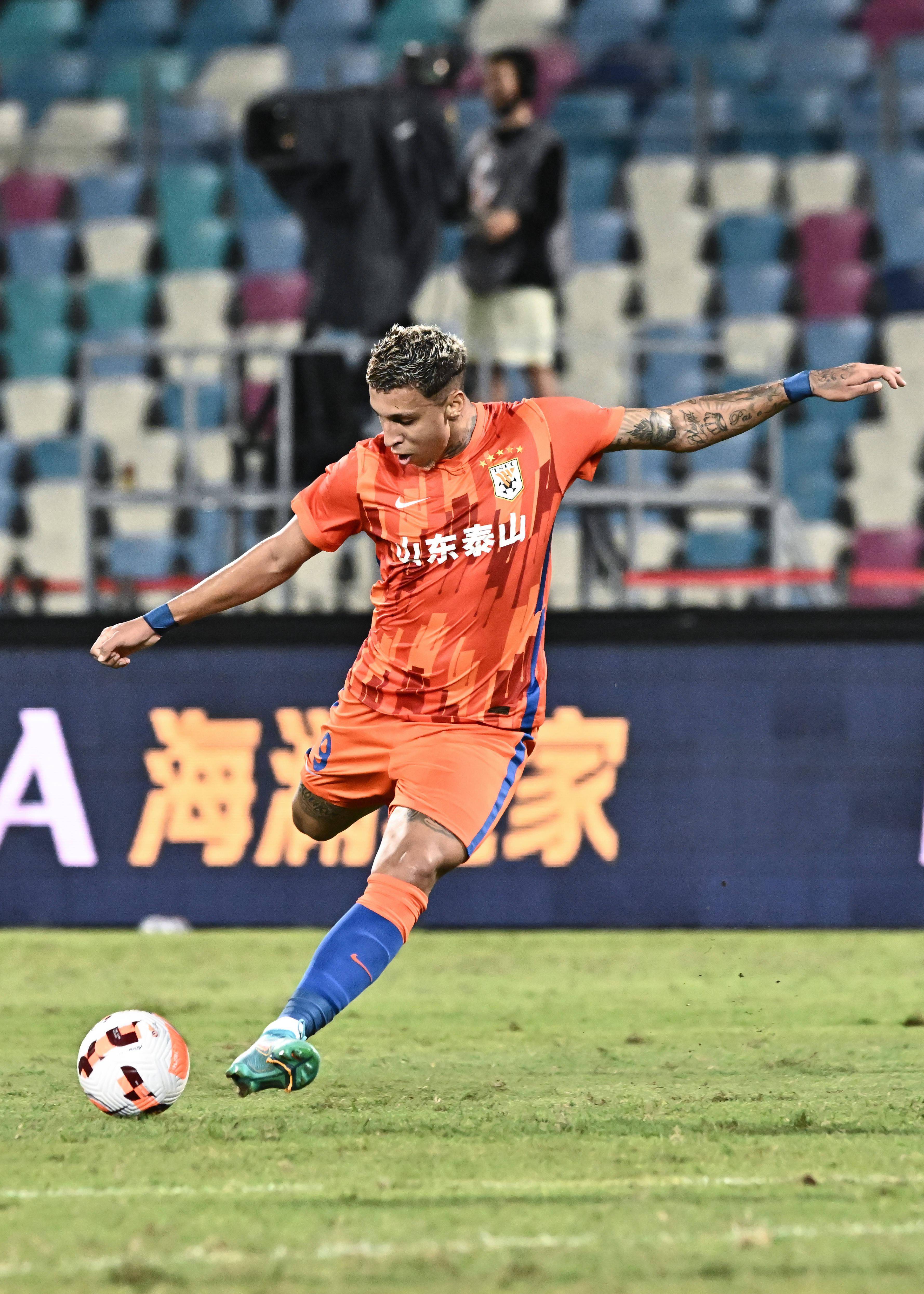 关于巴塞罗那面临困境,队伍士气低迷的信息 关于巴塞罗那面临困境,队伍士气低迷的信息