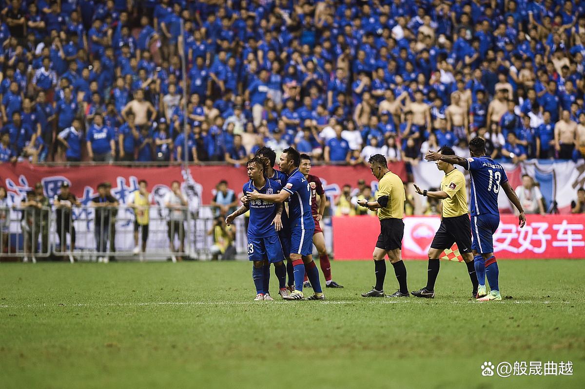 包含兰斯客场大胜，法甲球队逐渐崛起的词条