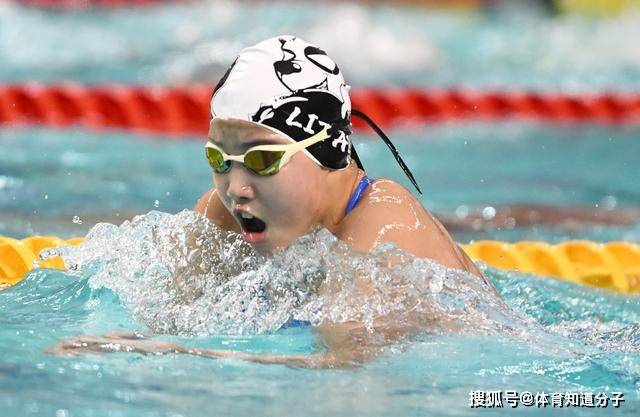 英国游泳选手发挥出色，实现个人突破