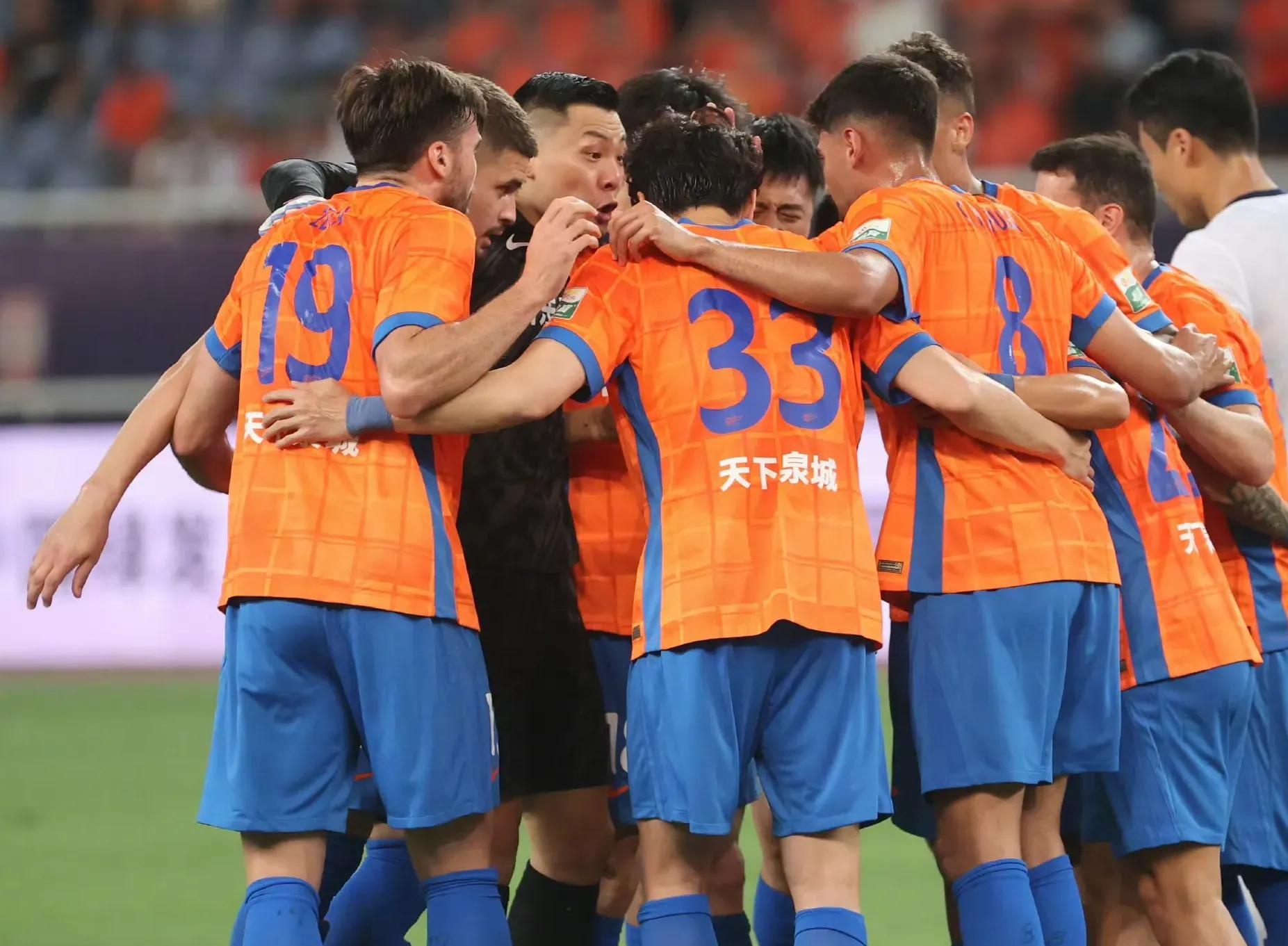 包含恒大主场迎战天津泰达，争取继续保持领先优势的词条