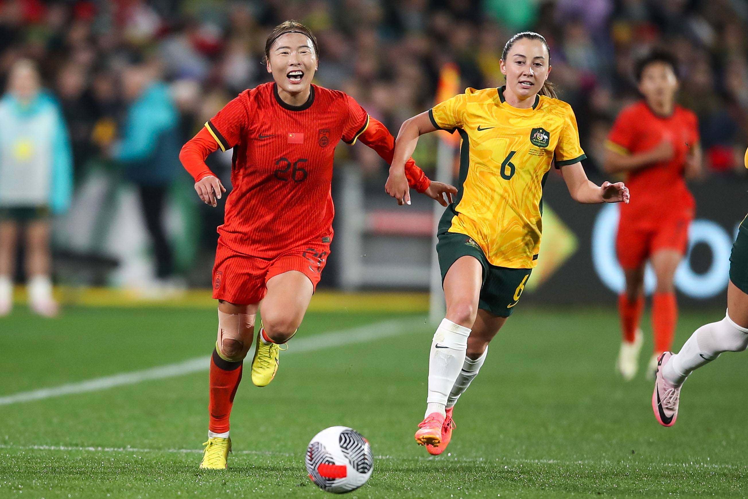 亚洲女足球队换帅备战奥运会