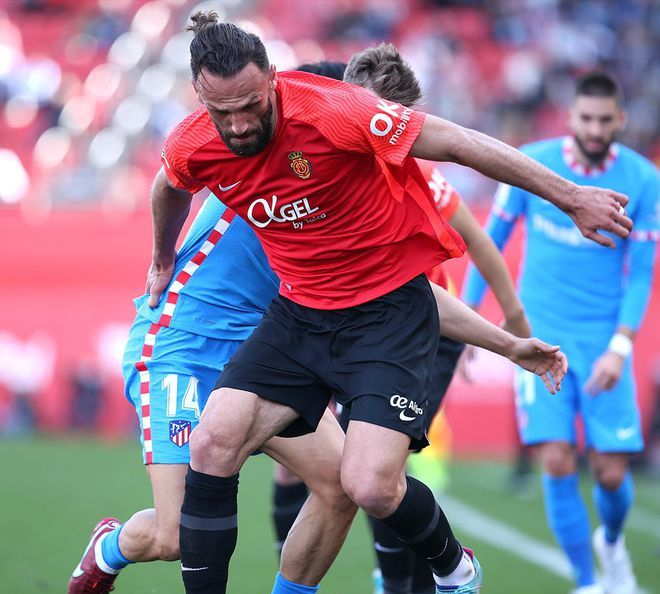 包含瓦朗西亚胜斯特拉斯堡，逃离降级区的词条