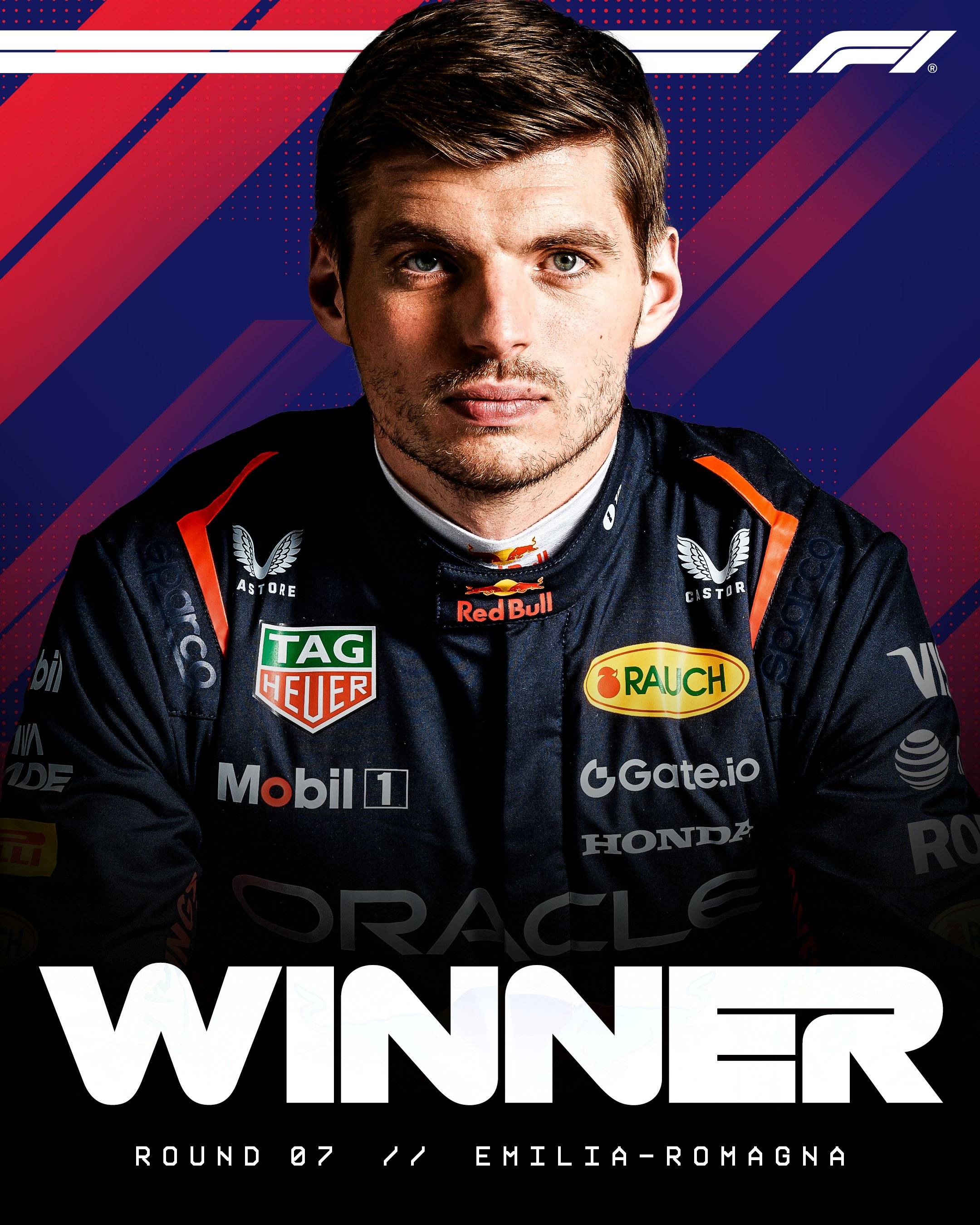 包含阿斯顿马丁鏖战红牛车队，塞恩斯刷新纪录的词条