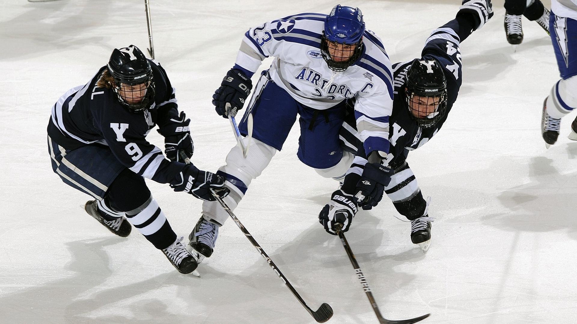 欧冠半决赛焦点战，骑士强势拿下独行侠