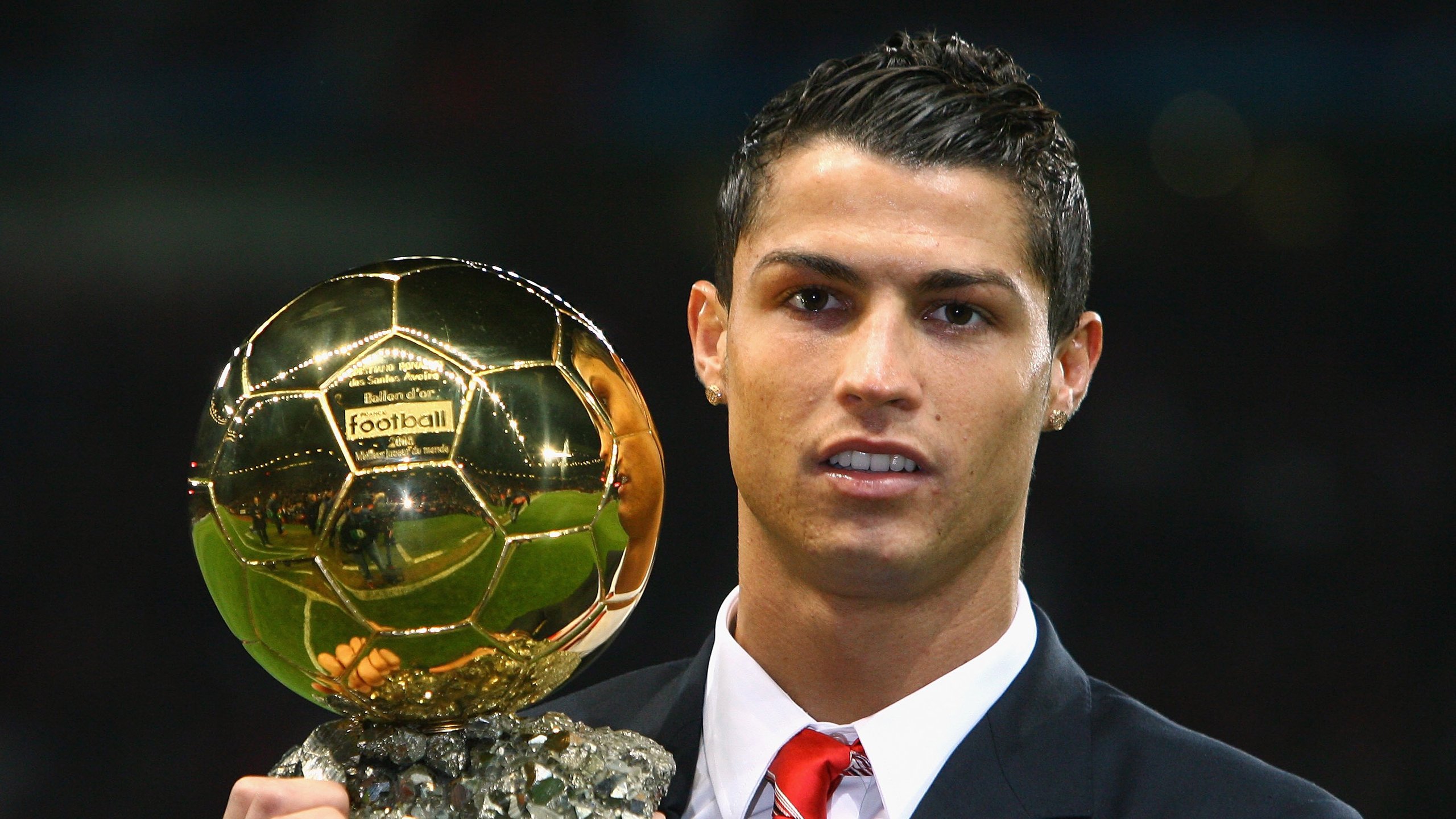 从小贾伦到尼克斯横扫广东队,个人能力如何定义篮球比赛的走向