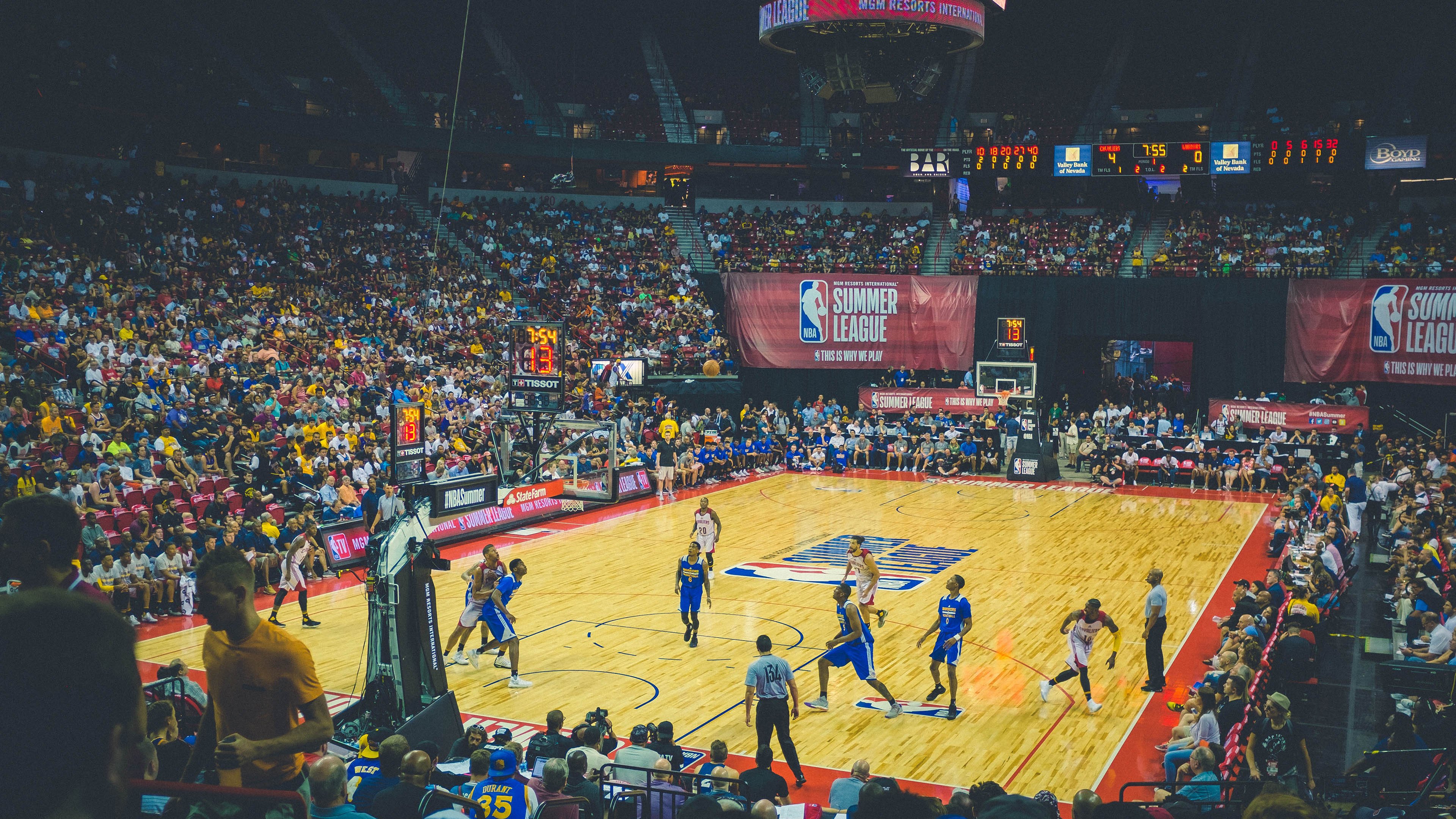 北欧风暴与南美传奇，挪威生死战破卡塔尔，迪马利亚生涯之夜铸永恒