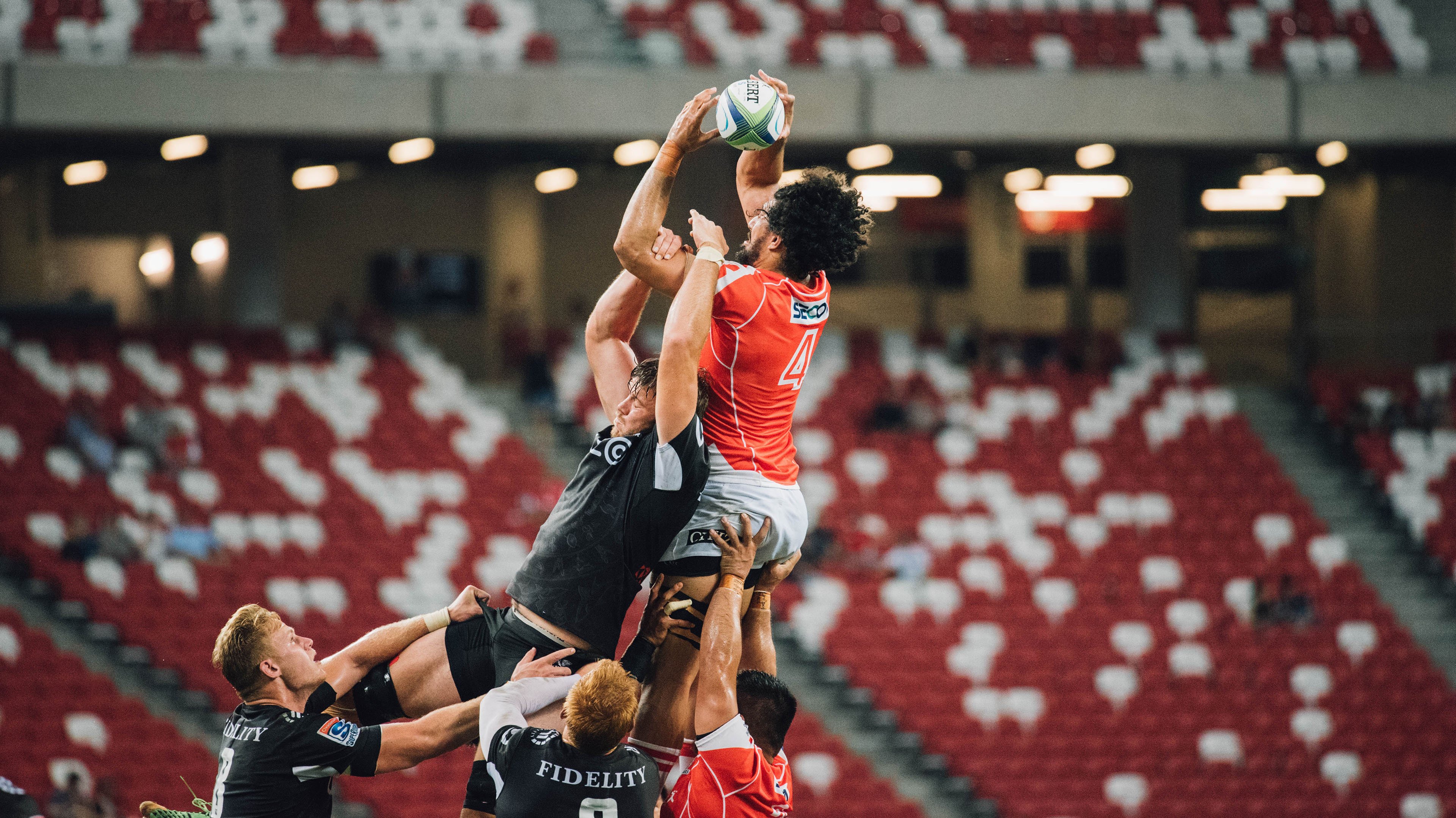 高诗岩惊艳四座，雄鹿逆转天津诠释篮球唯一性