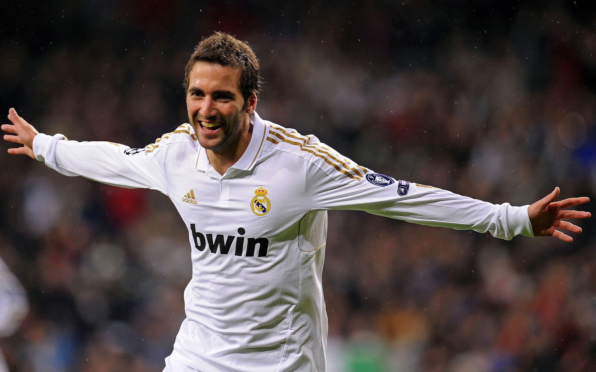 舞台越大越强,德罗赞的季后赛之夜